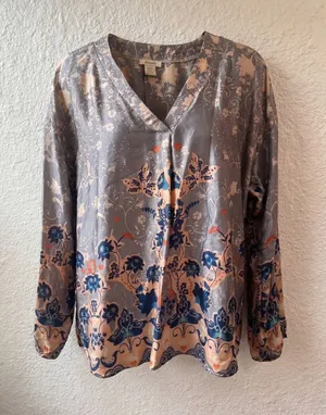 Sundance 100% Silk Long Sleeve Blouse - Size Large thumbnail 1