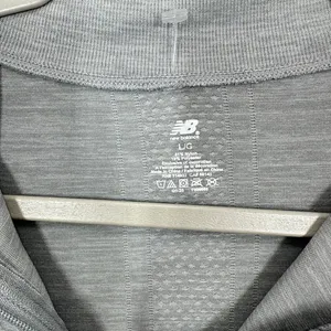 New Balance Women's Heather Gray Quarter Zip Long Sleeve Running Top‎ NWT thumbnail 10