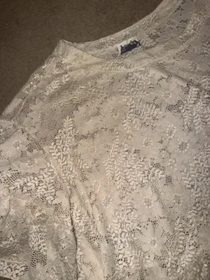 Cream lace top Tan thumbnail 2