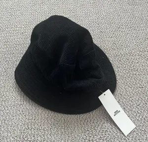 Urban Outfitters bucket hat thumbnail 2
