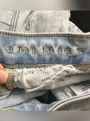 American Eagle Women’s Distressed High Rise Light Wash Jeans Size 000 Short thumbnail 4
