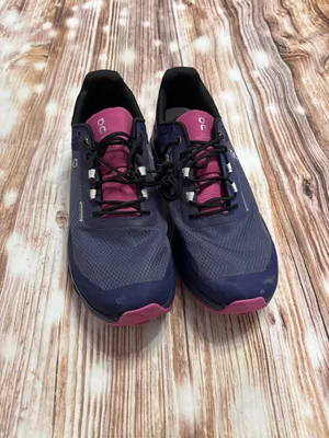 On | Cloudvista Waterproof Trail Running Shoe (Women) |10 Waterproof: protects against rain, puddles and slush to keep feet dry in wet conditions Trail: provides superior stability and traction on hills, uneven surfaces and changing terrain Lightweight: puts cushioning and performance underfoot with an emphasis on streamlined comfort Removable, cushioned insole allows for custom orthotics Helion™ superfoam cushioning delivers lightweight energy return even in hot and cold temperatures CloudTec® sole provides a smooth ride that moves naturally with each stride Missiongrip™ multidirectional lugs in the tread maintain superior grip on changing terrain Synthetic and textile upper/textile lining/rubber sole thumbnail 2