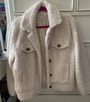 She + Sky Cream Teddy Coat thumbnail 1
