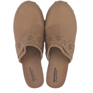 Arizona Jeans Co Tan Faux Leather Cutout Wedge Clogs Women's Size‎ 7.5 thumbnail 10