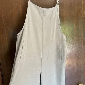 Sage Green Jumpsuit with Wide-Leg Cut, pockets, size Small thumbnail 7