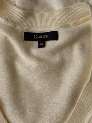 Quince Lightweight Cotton Cashmere V-Neck Sweater Butter Yellow Medium Luxurious thumbnail 3