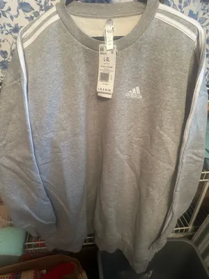 Adidas Sweatshirt Crewneck NWT thumbnail 1