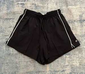 Lululemon Black White Lightweight High Rise Relaxed Liner Short 3" W7DD9S Size 2 thumbnail 1