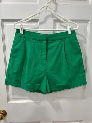 Commence Women’s High Waisted Pleated Shorts Size Large Kelly Green EUC Summer thumbnail 2
