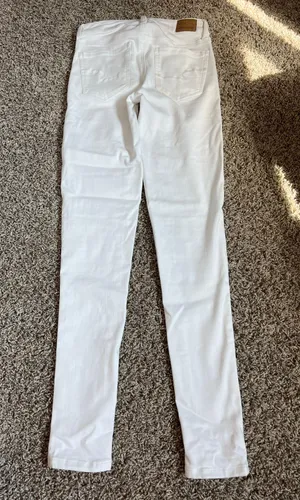 American Eagle White Jeggings thumbnail 2