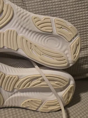 Brooks Women's Athletic Sneakers in Light Beige and Cream thumbnail 16