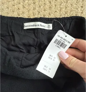 Abercrombie Skort thumbnail 2