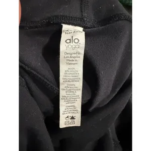 Alo Yoga Womens Black Moto Mesh Inset Capri Leggings High Rise Yoga Pants m thumbnail 6