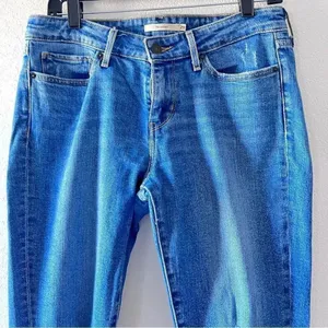 Levi’s 711 Women's Cotton Skinny Distressed Patch Jeans‎ 29 thumbnail 4