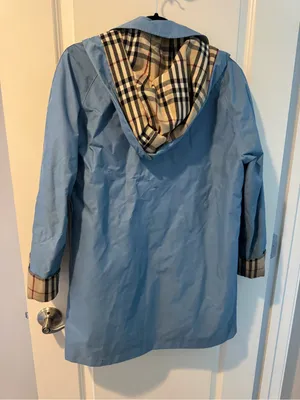 Burberry Classic Light Blue Rain Coat with Plaid Lining thumbnail 4