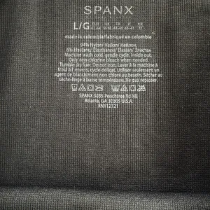 Like New SPANX Look At Me Now Camo Leggings Size Large thumbnail 5