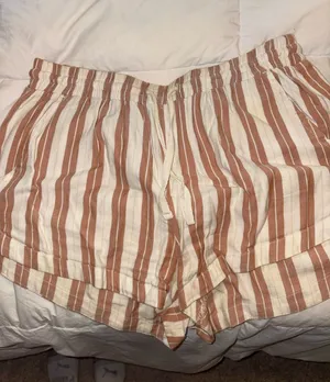 Billabong Striped Shorts thumbnail 1