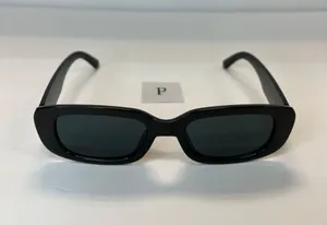 90s Retro Black Sunglasses / Retro Square Sunglasses thumbnail 1