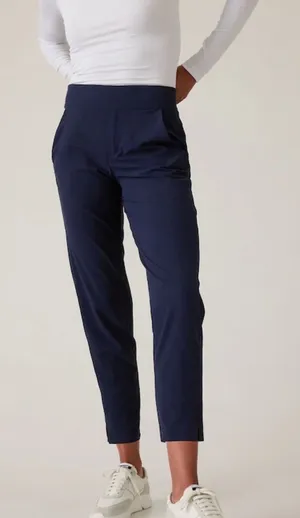 Athleta Brooklyn Ankle Pant in Navy Size 8 Casual Wrinkle Resistant Stretch thumbnail 1