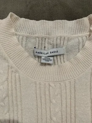 American Eagle cableknit Sweater size S thumbnail 4