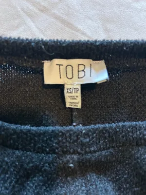 Tobi Black Cropped Sweater thumbnail 5