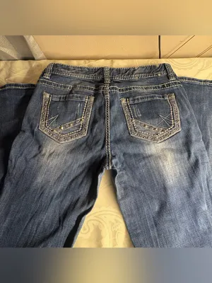 Rock & Republic Dark Blue Denim Jeans with Pink Embroidery thumbnail 9