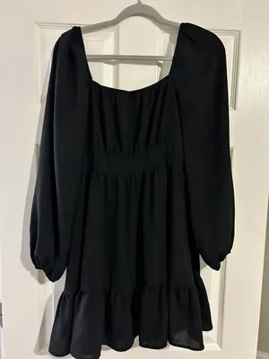 Dress thumbnail 2