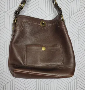 Coach Chelsea Brown Leather Turn Lock thumbnail 13