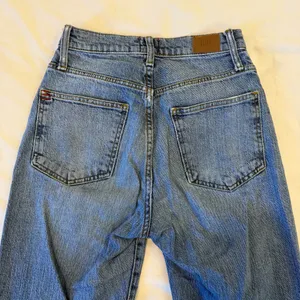 Urban Outfitters BDG Cowboy Jeans thumbnail 3
