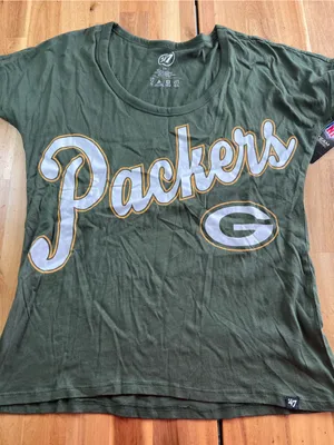 Green Bay Packers 47 Brand Womens Tee Shirt NFL Logo NWT Size Small thumbnail 1