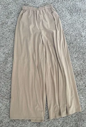 SheIn flowy pants thumbnail 1