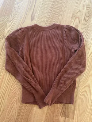 Abercrombie sweater thumbnail 3