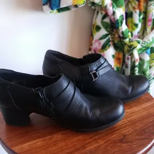 CLARK heel size 7.5 women’s black low shooties academia thumbnail 7