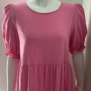 Petal & Pup Tiered Linen Maxi Dress Pink size 4 thumbnail 4