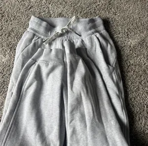 Lululemon Grey Sweatpants thumbnail 3