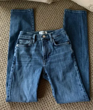 Frame Women’s Denim Le High Mid-Rise Jeans Straight Long 24 thumbnail 1