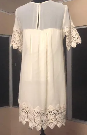 Lace short dress Size M thumbnail 3