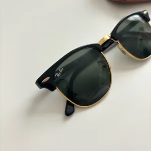 Ray-Ban Clubmaster Classic Polished Black on Gold 51-21 Sunglasses thumbnail 5