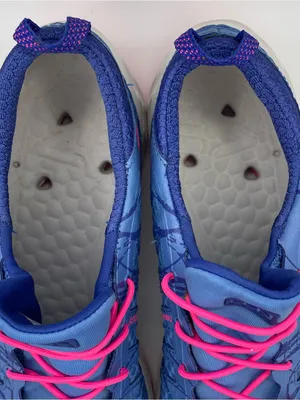 New Balance water sneaker shoes women’s Size 9 1/2 070BB blue pink thumbnail 11