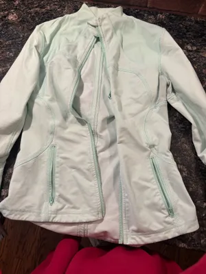 Lululemon Jacket thumbnail 1