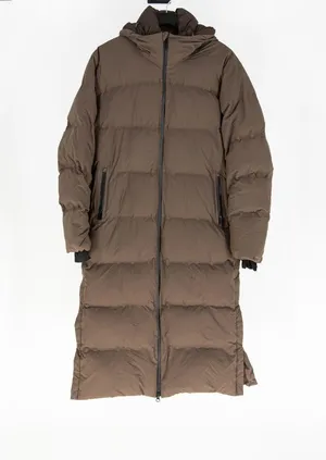 Aritzia The Super Puff Quilted Waterproof 700+ Fill Power Long Jacket Coat Brown thumbnail 1