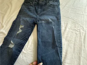 Abercrombie & Fitch Simone High Rise Super Skinny Distressed Jean thumbnail 6