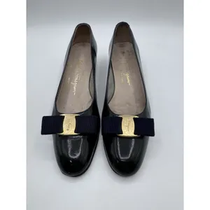 Salvatore Ferragamo Boutique Vara Bow Pumps Black Leather‎ Women's 8.5 AAA thumbnail 3