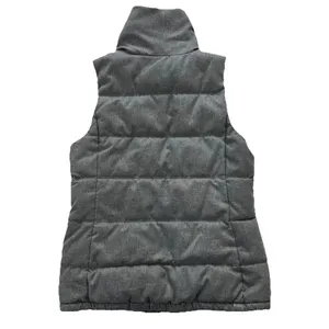 Old Navy Fleece Lined Puffer Vest Womens XS Gray Full Zip Up Insulated Winter thumbnail 2