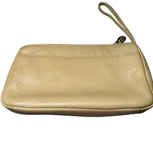 Stone Mountain‎ Tan Leather Wristlet Clutch Bag Pebble Grain Cream Beige Zipper thumbnail 2