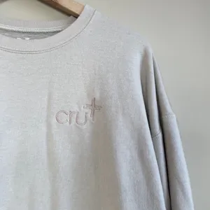 Sunday Cool CRU sandy beige crewneck sweater women's size medium casual fleece‎ thumbnail 2