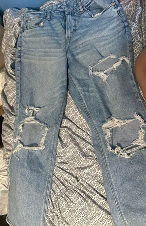American Eagle Jeans thumbnail 1