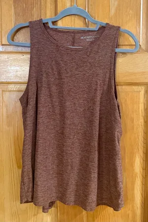 Beyond yoga all about it split back yoga tank size large . thumbnail 1