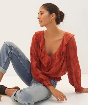 Anthropologie Textured Floral Blouse size‎ medium color-Crimson Tie Back Ruffle thumbnail 1