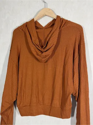 Beyond Yoga Women’s So Chic Cropped Hoodie Pullover Lightweight in Clove Brown M thumbnail 5